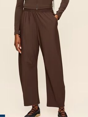 Old Navy Women's High Waisted SleekTech Barrel Ankle Pants NWT Size XL Travel